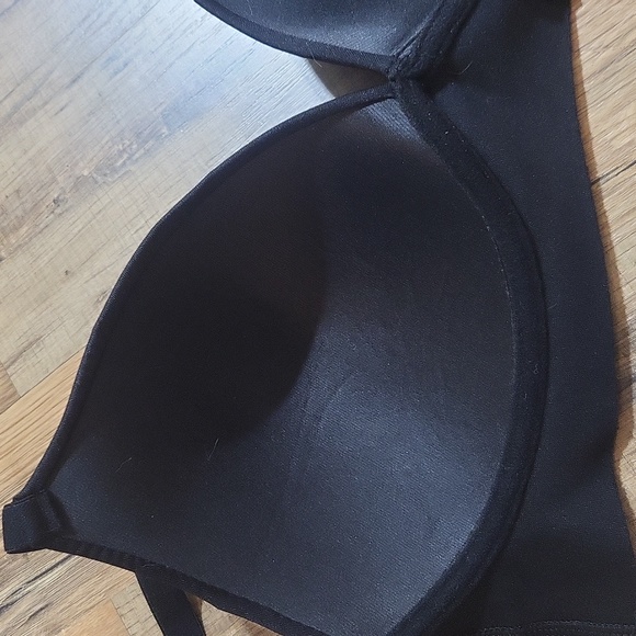 JUST BE Black & Tan Micro Comfort Laser Cut Technology No Underwire Bra Bundle - Picture 7 of 13